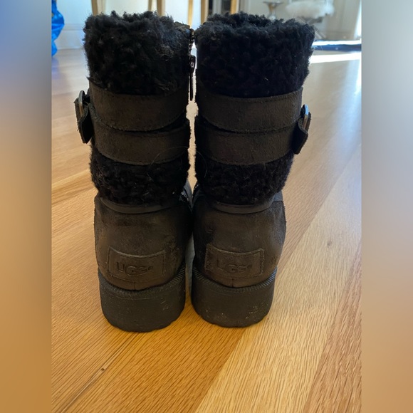UGG Womens Blayre III Boot / Black w Sheepskin /Ankle Buckle/Side Zipper /Size 7 - Picture 9 of 11